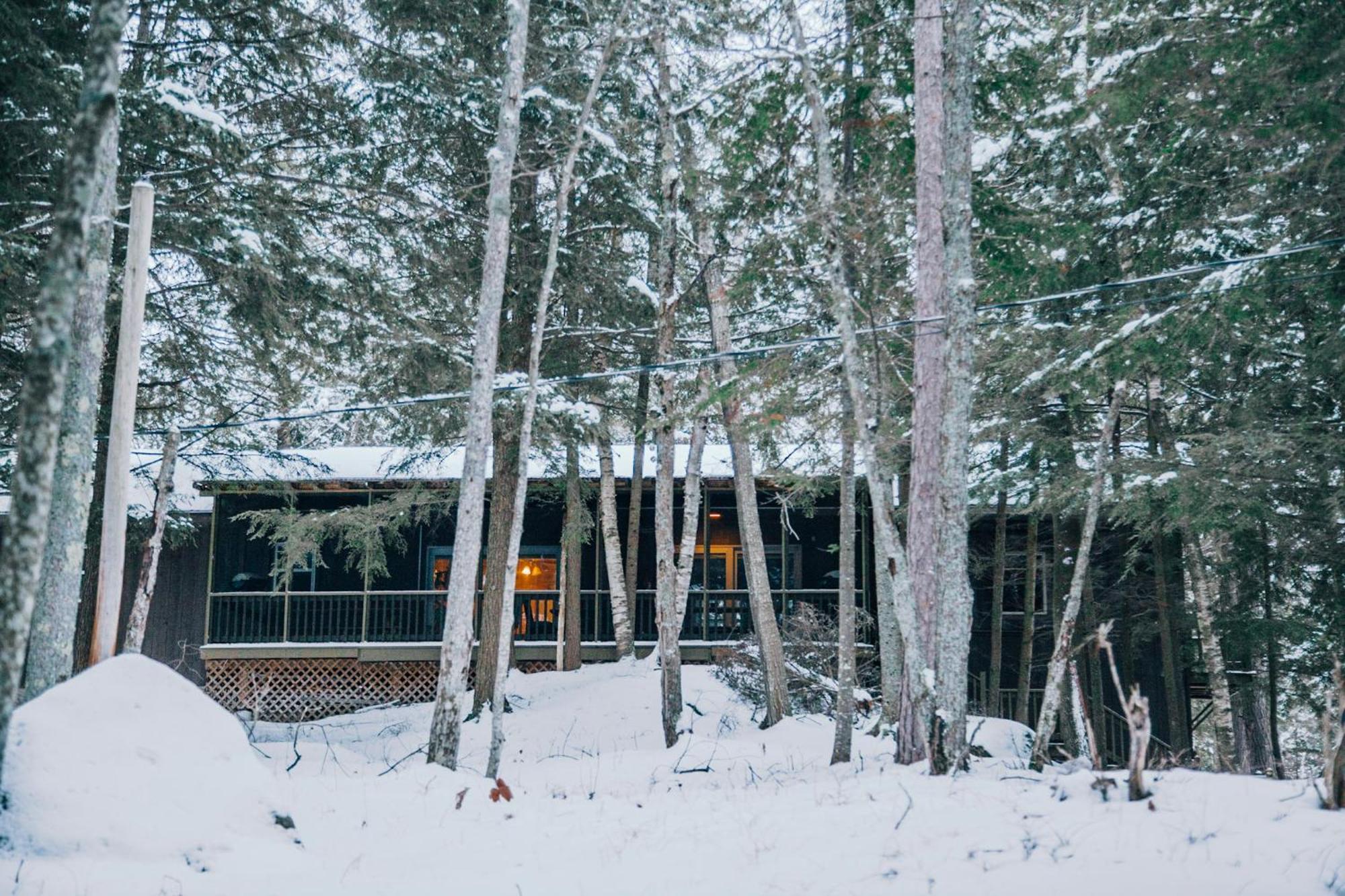 Motel Long Lake&Cottages LLC Buitenkant foto