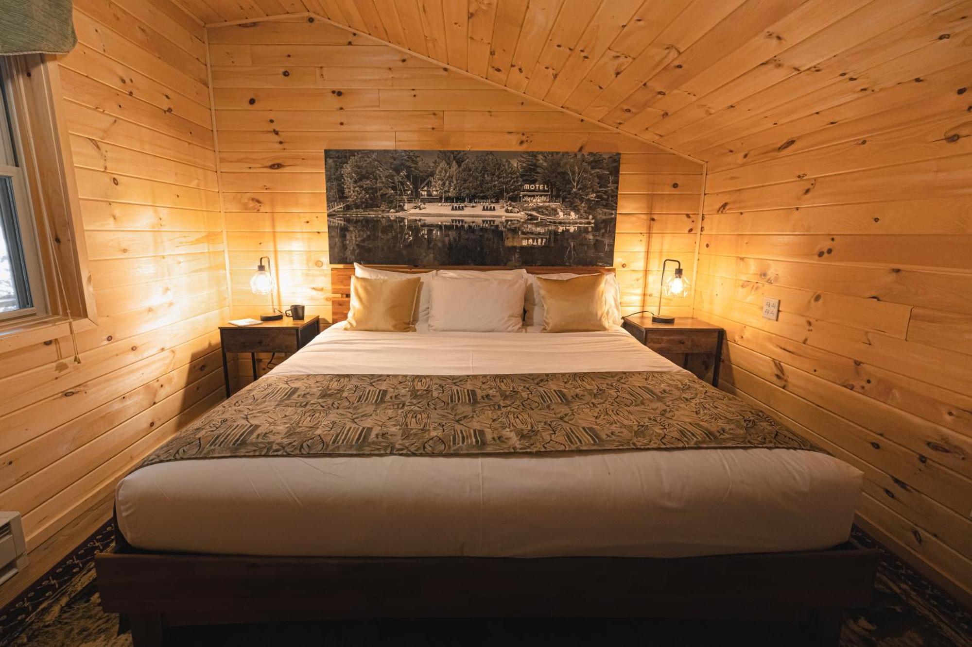 Motel Long Lake&Cottages LLC Buitenkant foto