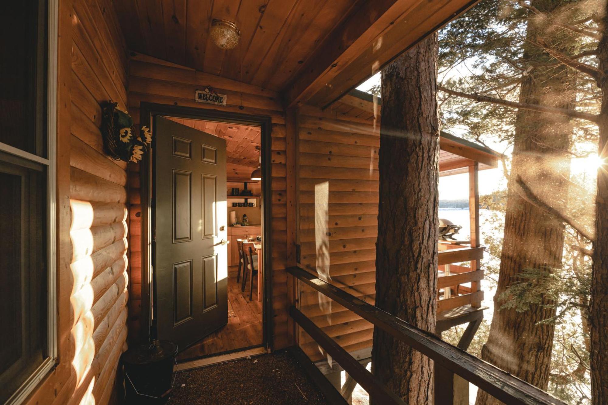 Motel Long Lake&Cottages LLC Buitenkant foto