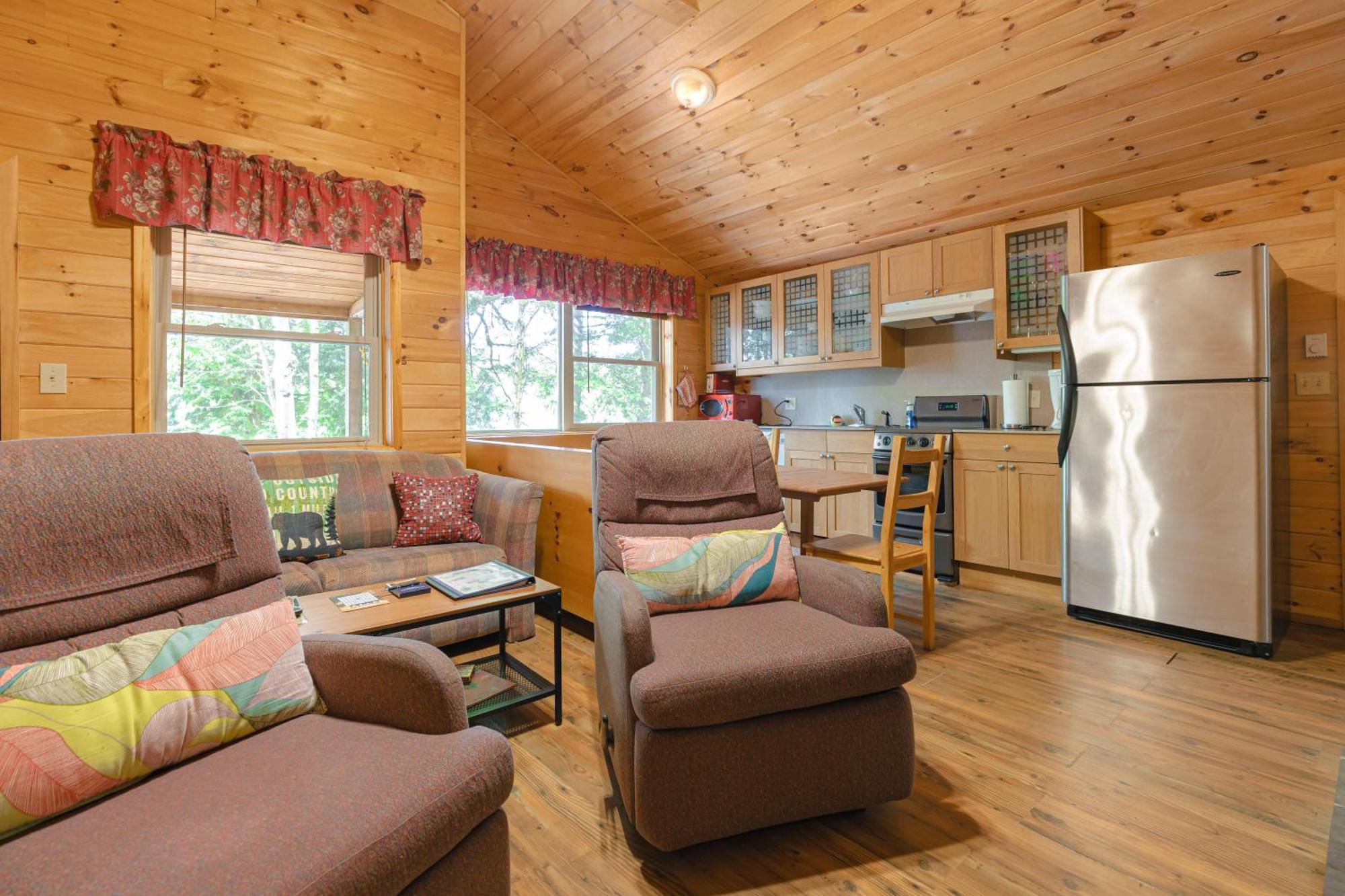 Motel Long Lake&Cottages LLC Buitenkant foto